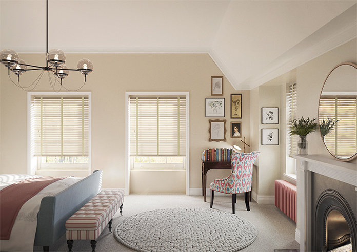 Kolsva Deluxe, Pale Oak - Motorised Venetian Blind - Image 6